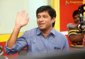 Darshakudu Radio Mirchi