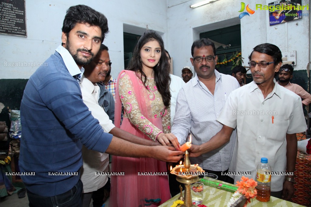 Aishwarya Gorak inaugurates Pochampally IKAT Art Mela at YMCA Hall, Hyderabad