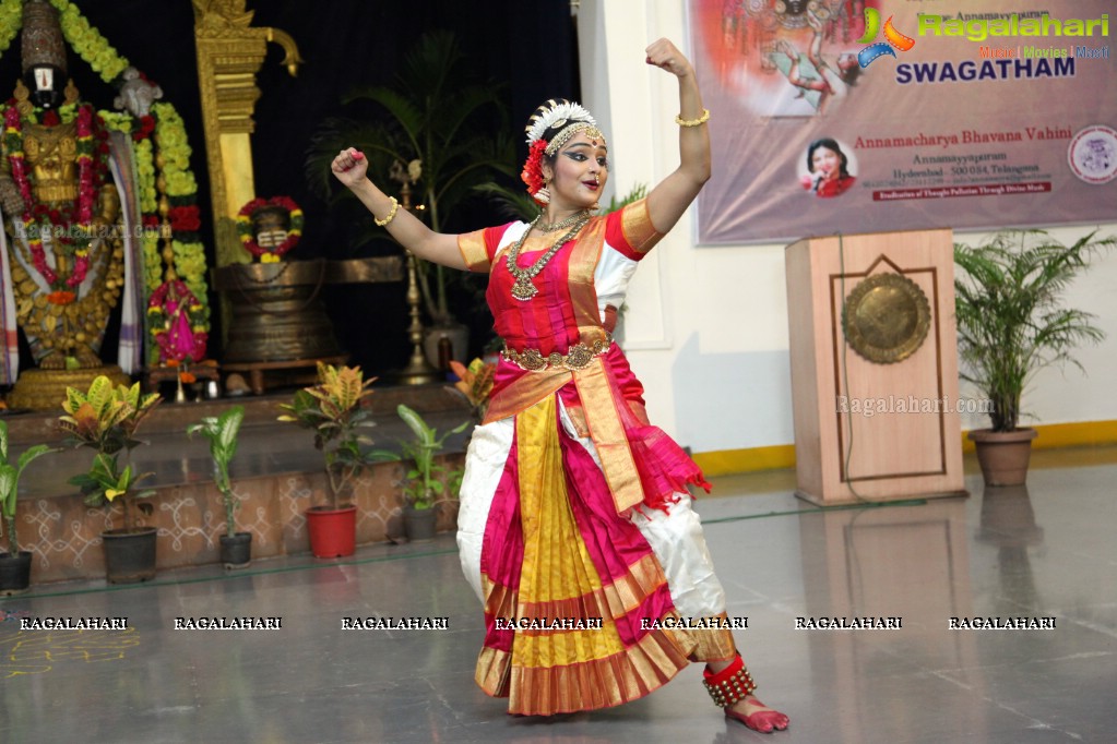 Annama Swararchana - Nrutyarchana by Disciples of Smt. Sridevi Mungara at Annamarcharya Bhavana Vahini, Hyderabad