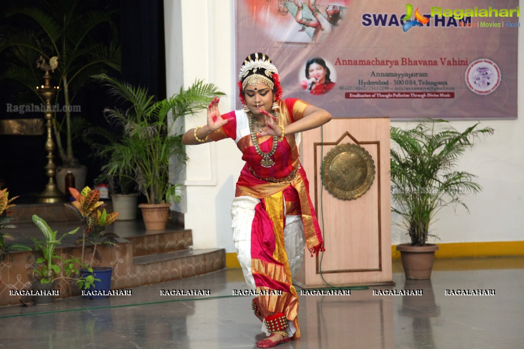 Annama Swararchana - Nrutyarchana by Disciples of Smt. Sridevi Mungara at Annamarcharya Bhavana Vahini, Hyderabad