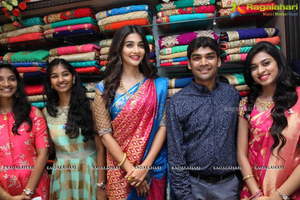 Pooja Hegde launches Anutex Shopping Mall at Kothapet