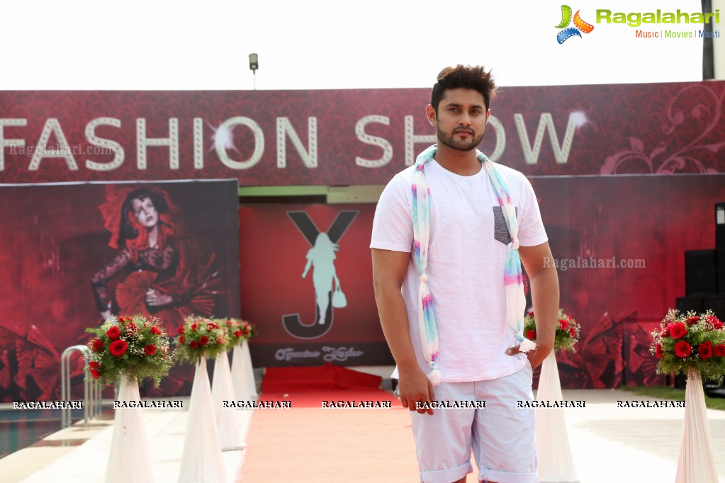 Cocktail Fashion Show - Spring Summer 2018 at Ramcharan Cricket Grounds, Shamshabad