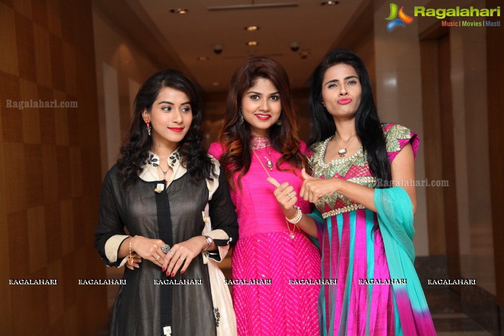 Fashion Showcase and Grand Curtain Raiser of Style Bazaar at Hotel Marigold