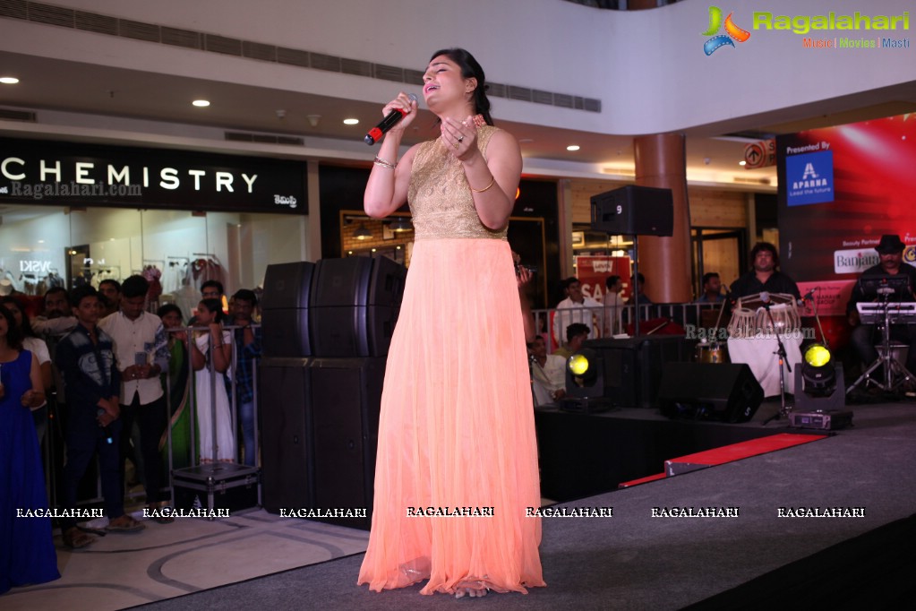 Fever Idol - Hyderabad's First Bollywood Singing Talent Hunt at Inorbit Mall, Hyderabad