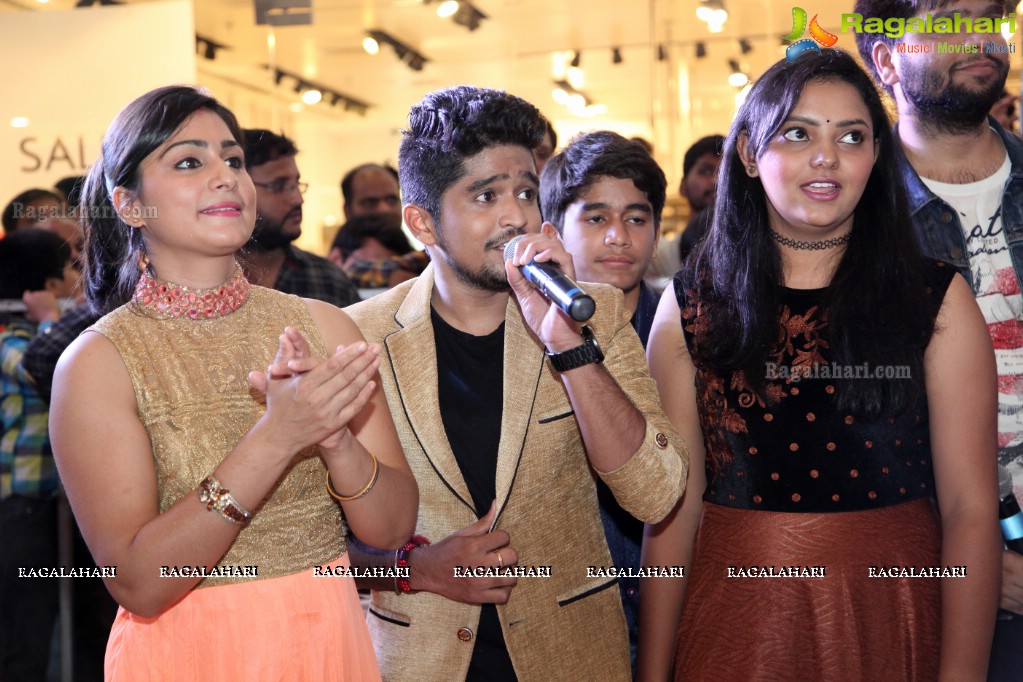 Fever Idol - Hyderabad's First Bollywood Singing Talent Hunt at Inorbit Mall, Hyderabad