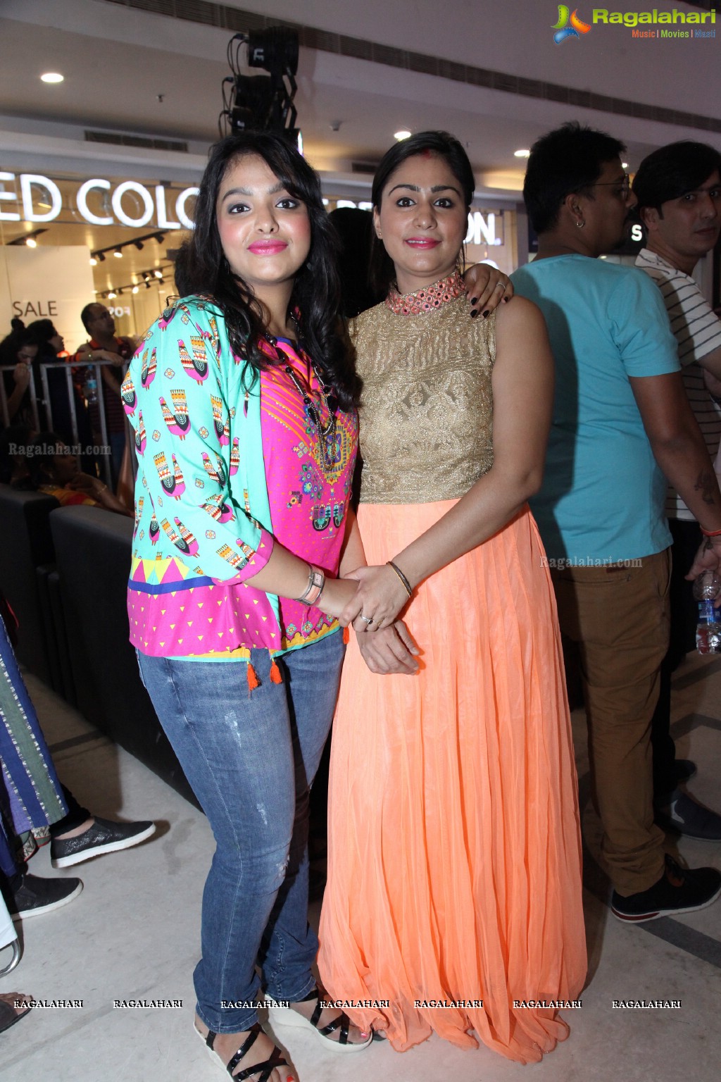 Fever Idol - Hyderabad's First Bollywood Singing Talent Hunt at Inorbit Mall, Hyderabad