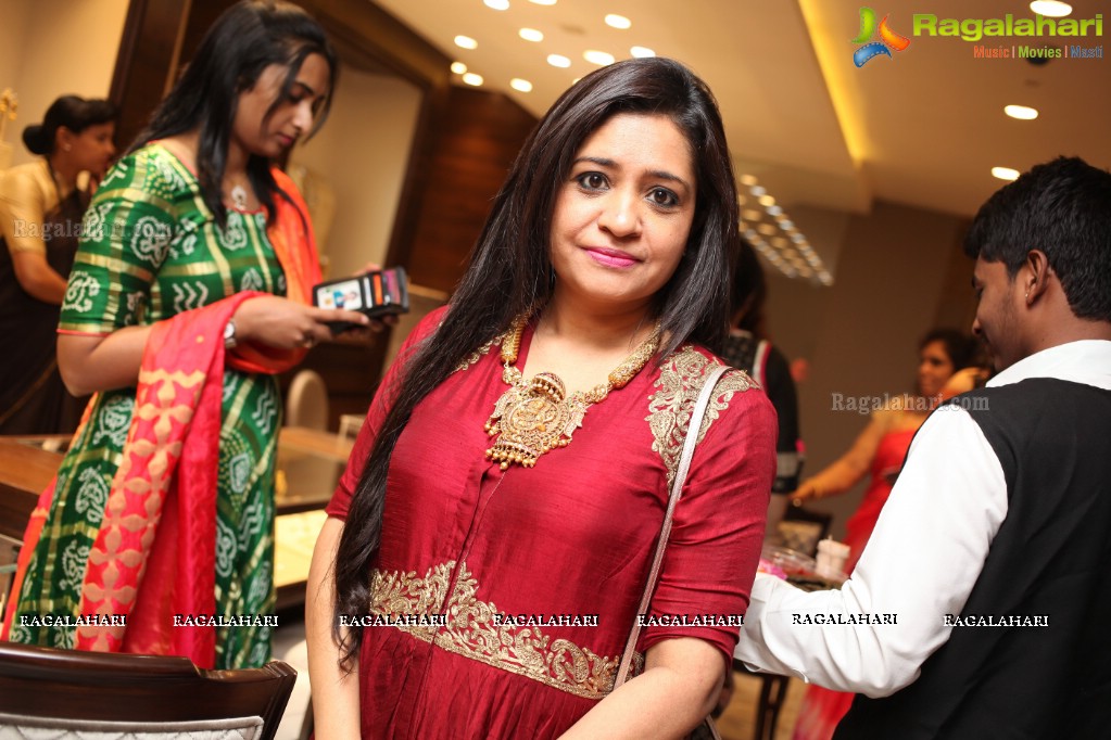 Fine and Traditional Jewellery Launch at Khalasha Jewellers