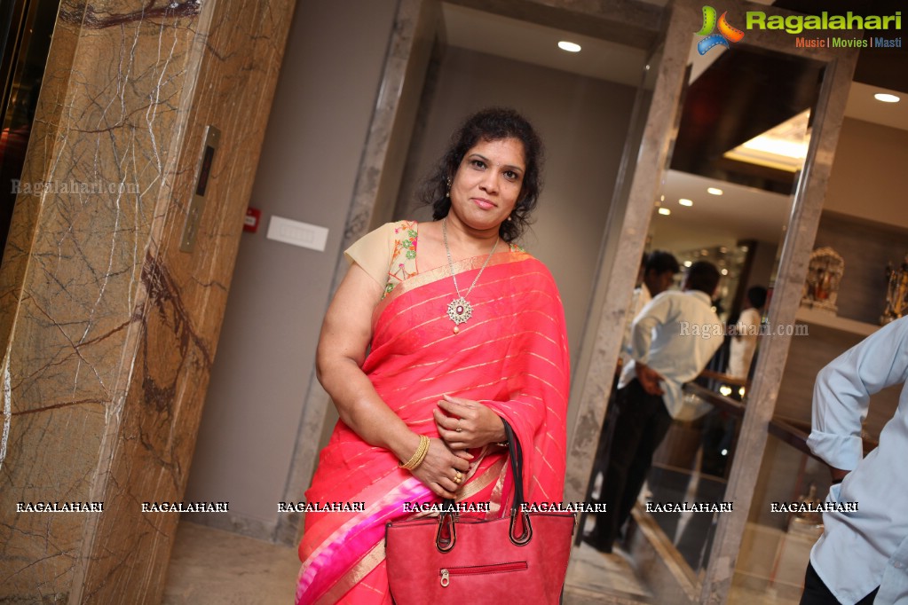 Fine and Traditional Jewellery Launch at Khalasha Jewellers