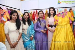 Sravya Reddy Swapna Paidisetti Exhibition