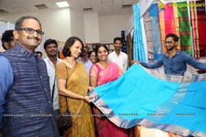 Go Swadeshi Amala Akkineni