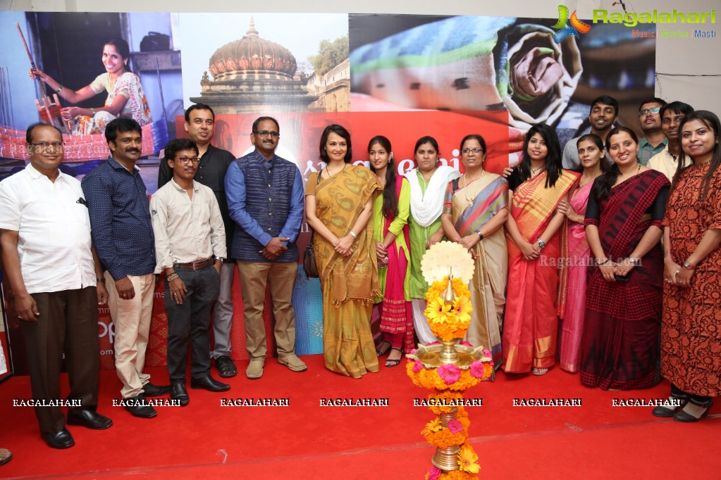 Go Swadeshi Launch by Amala Akkineni at Kalinga Hall, Banjara Hills, Hyderabad