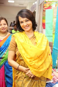 Go Swadeshi Amala Akkineni