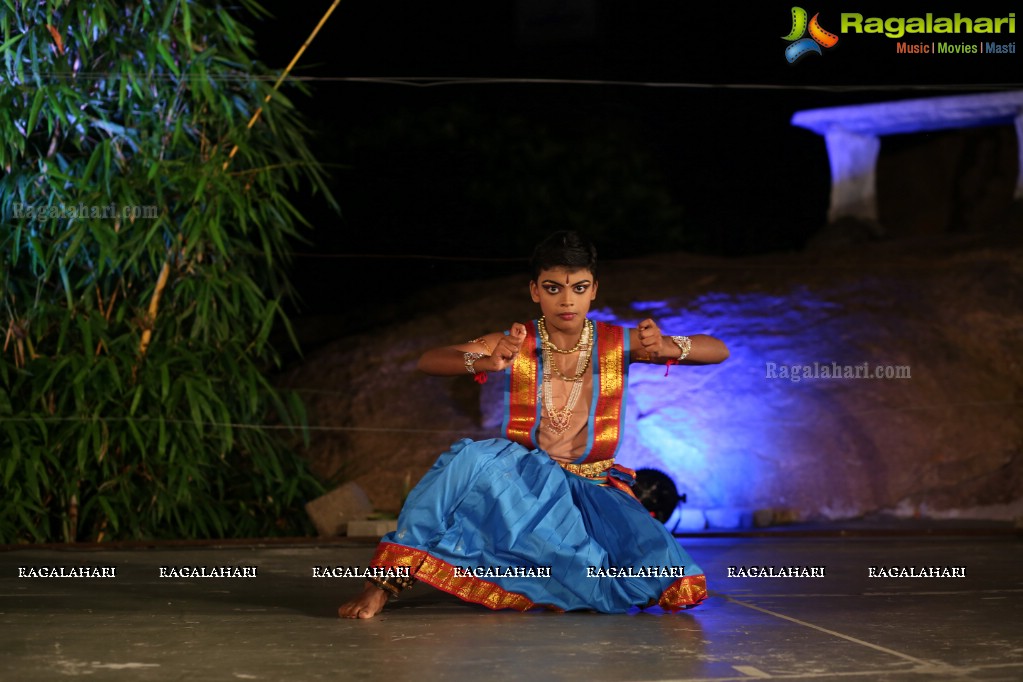 Dance and Dialogue by Haleem Khan and KV Subramanyam at Phoenix Arena, Hyderabad