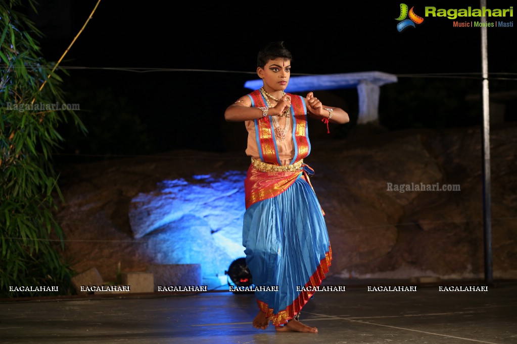 Dance and Dialogue by Haleem Khan and KV Subramanyam at Phoenix Arena, Hyderabad