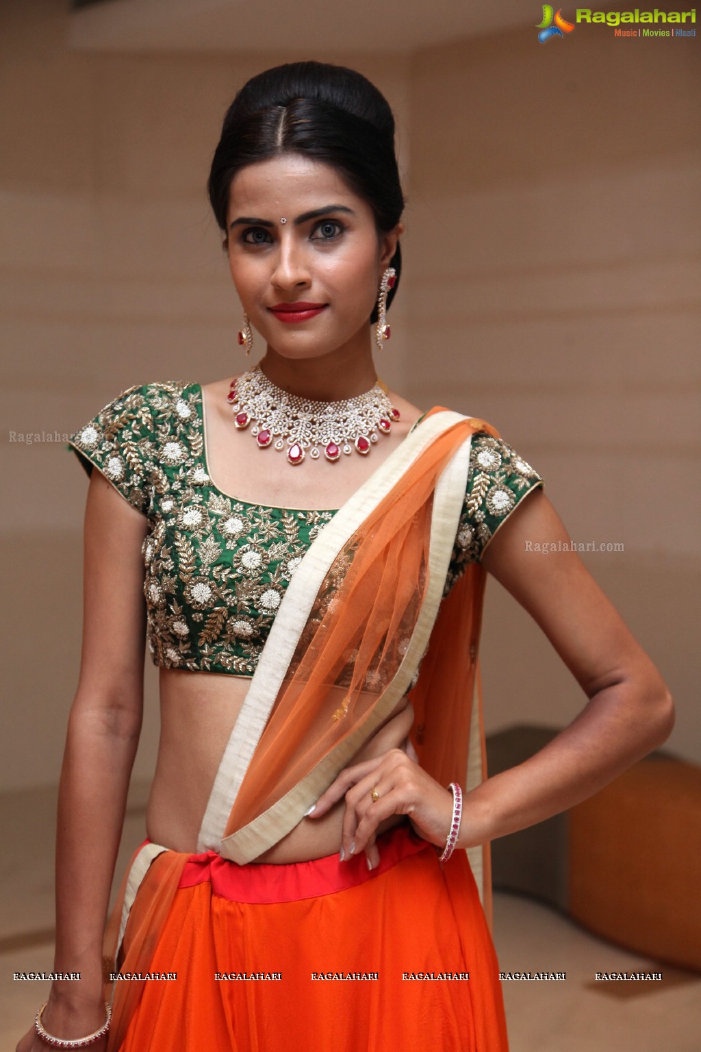 Hiya Designer Jewellery Exhibition Fashion Showcase at Hotel Marigold