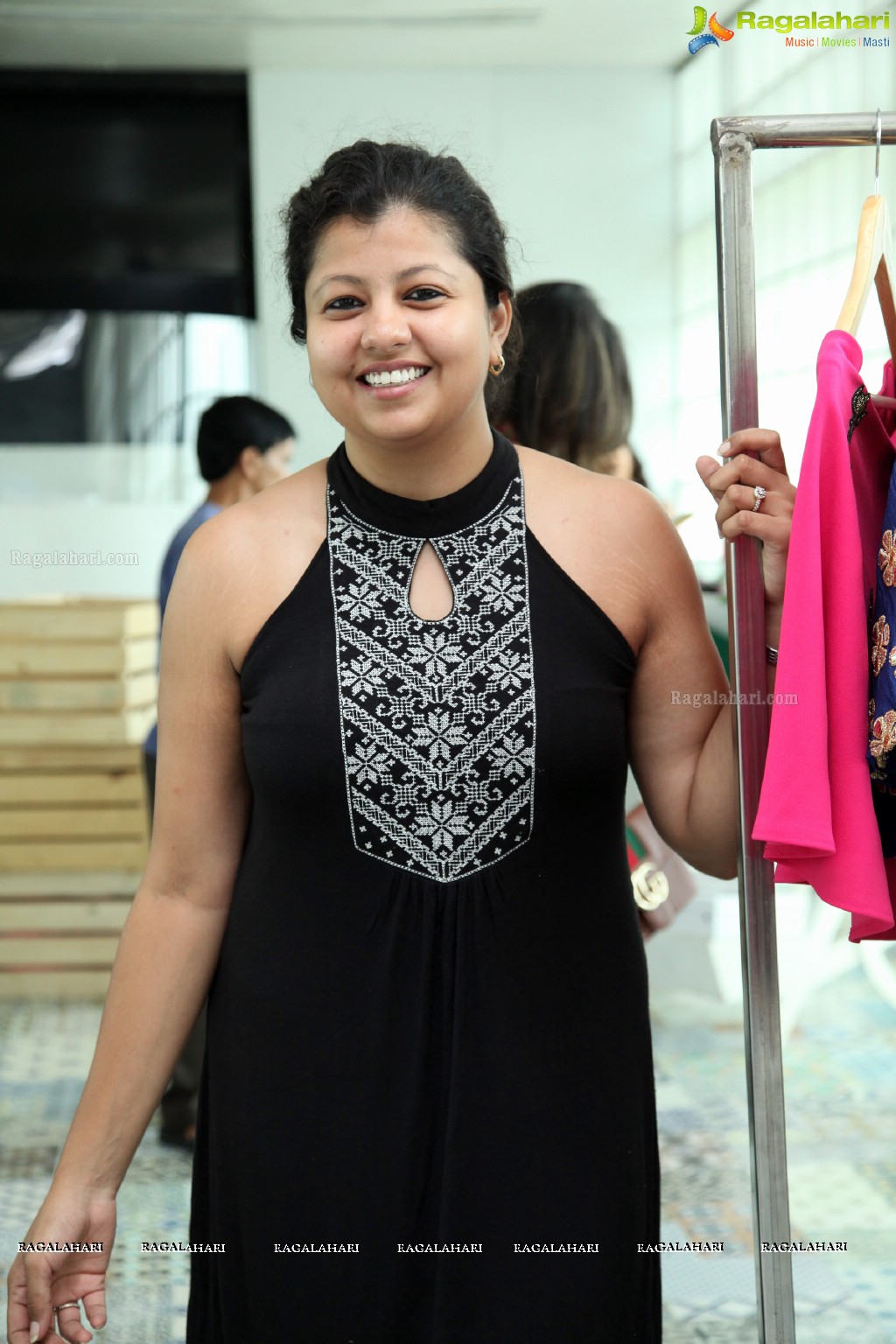 Monsoon Pop Up with Nikita Gupta and Bhavana Mehta at OTM, Hyderabad