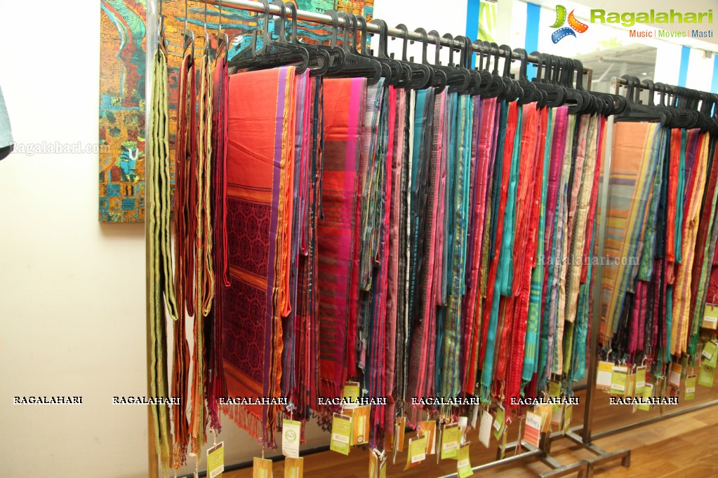 Mumbai Meri Jaan - Exhibition of Organic Sarees by Ethicus at Beyond Coffee, Hyderabad