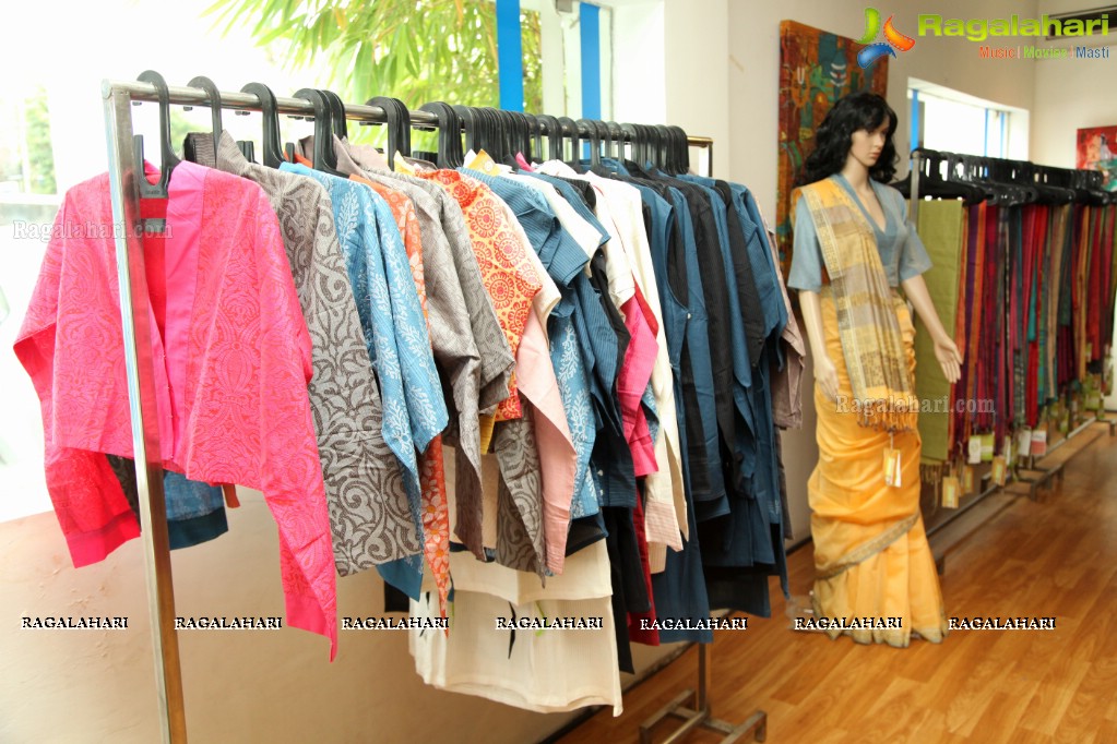 Mumbai Meri Jaan - Exhibition of Organic Sarees by Ethicus at Beyond Coffee, Hyderabad