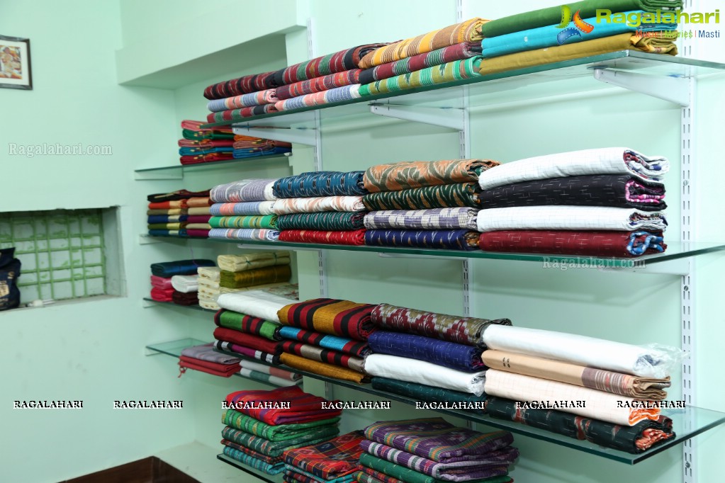 Raatnam Khadi Udyog Launch, Begumpet, Hyderabad