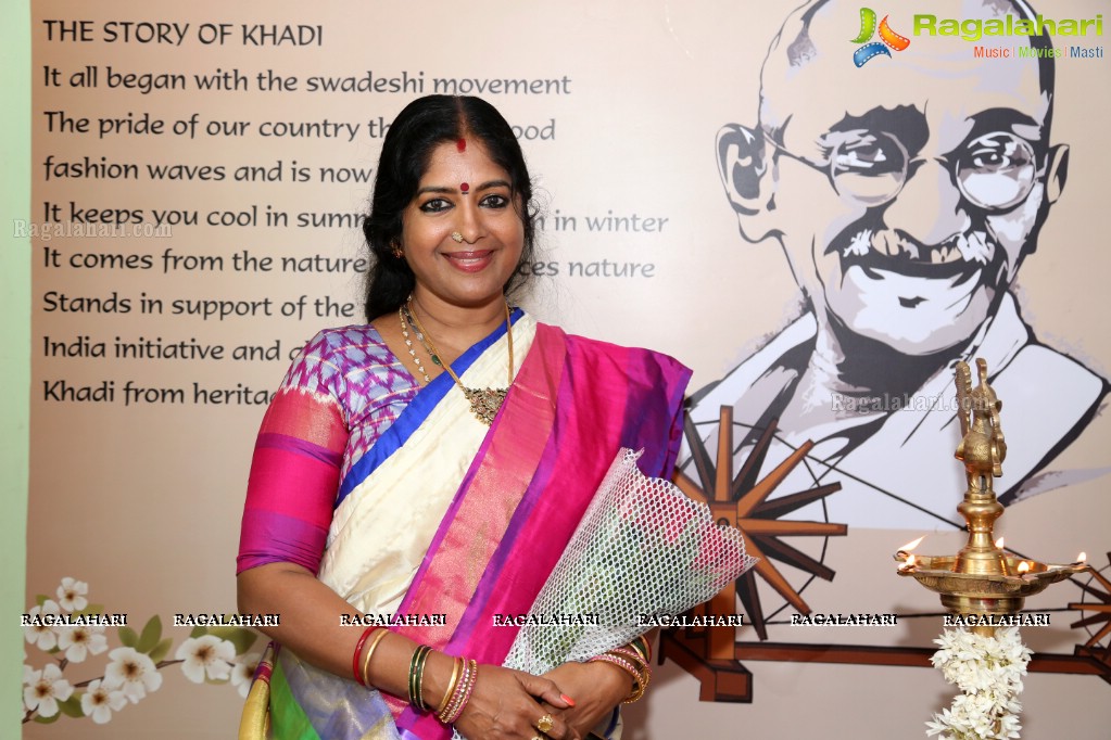 Raatnam Khadi Udyog Launch, Begumpet, Hyderabad