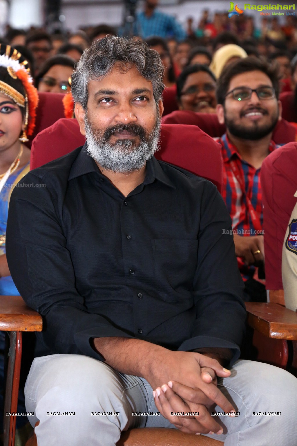 Mega Traffic Awareness Programme for College Students by Allu Arjun and Rajamouli