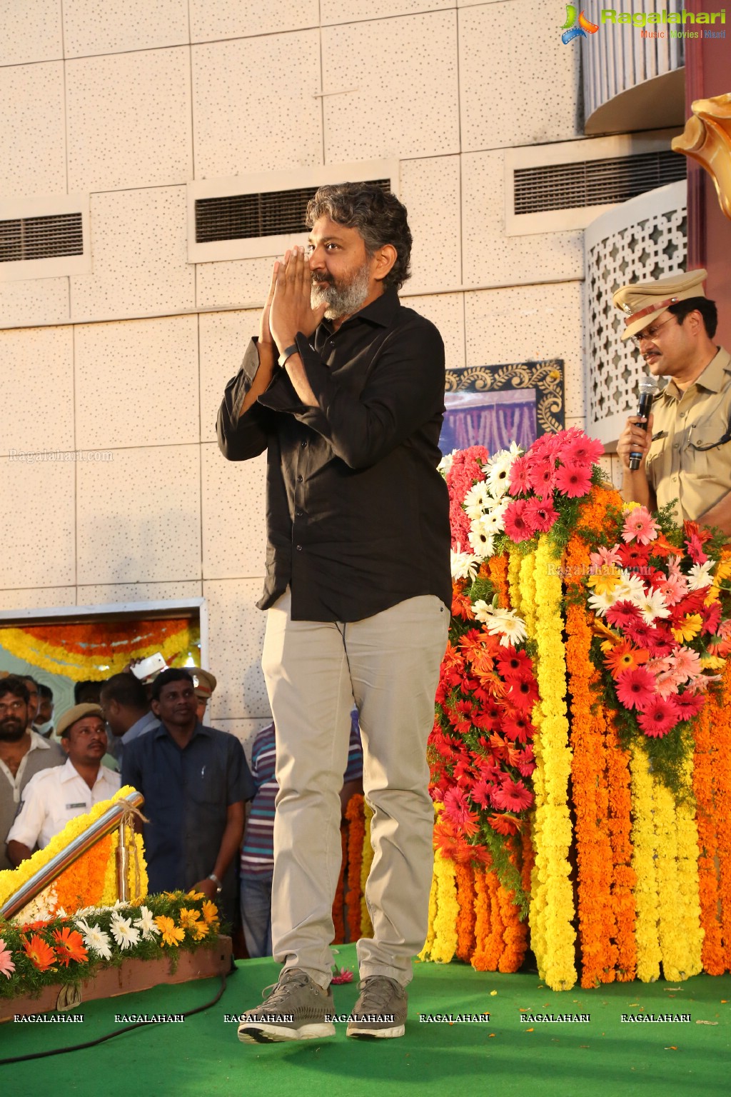 Mega Traffic Awareness Programme for College Students by Allu Arjun and Rajamouli