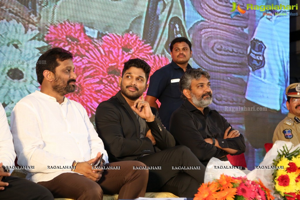 Mega Traffic Awareness Programme for College Students by Allu Arjun and Rajamouli