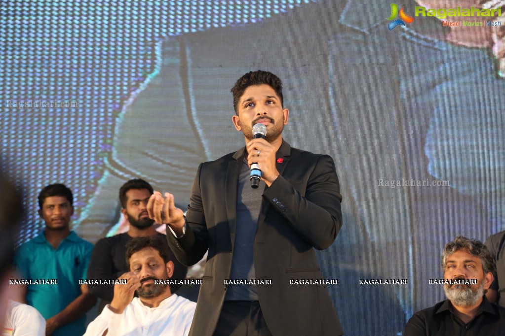 Mega Traffic Awareness Programme for College Students by Allu Arjun and Rajamouli