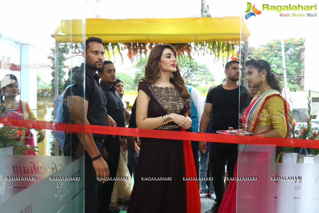 Sudeepa Singh inaugurates Shubham Jewellers at Kothari Chambers, Tarnaka, Secunderabad