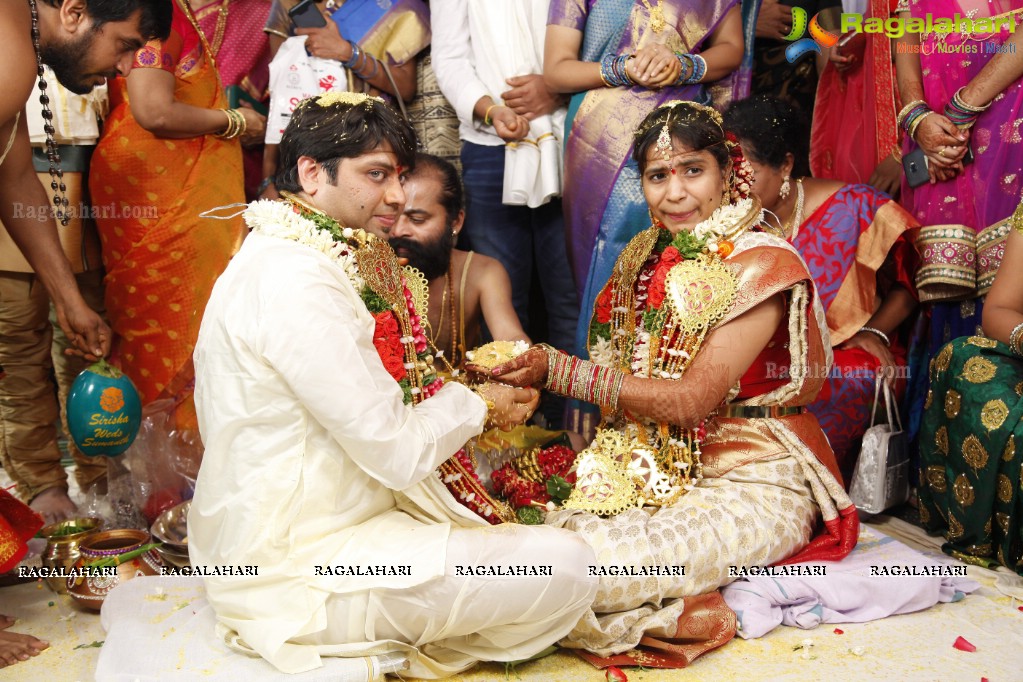 Grand Wedding of Sumanth with Sirisha at Bramaramba Mallikarjuna Swamy Kalyanamandapam, Hyderabad