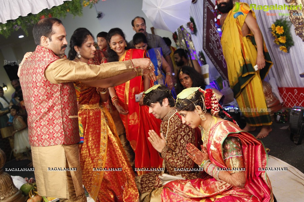 Grand Wedding of Sumanth with Sirisha at Bramaramba Mallikarjuna Swamy Kalyanamandapam, Hyderabad