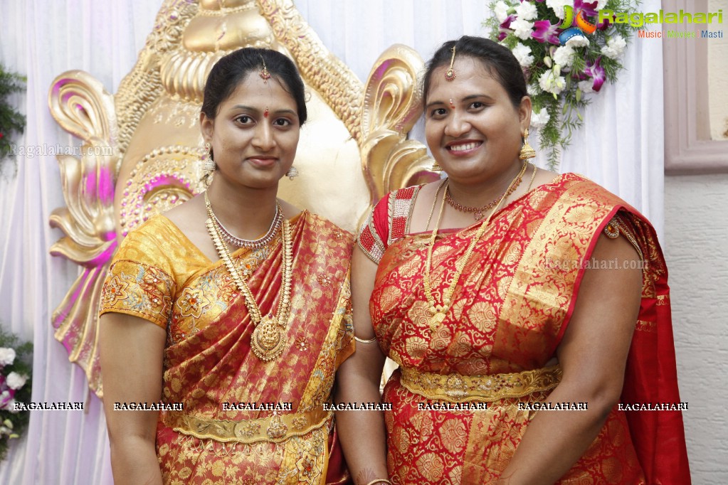 Grand Wedding of Sumanth with Sirisha at Bramaramba Mallikarjuna Swamy Kalyanamandapam, Hyderabad