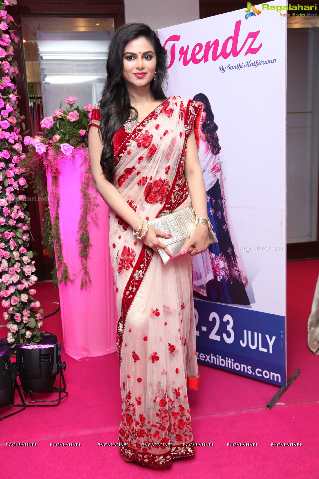 Shivani Rajashekar inaugurates Trendz Expo 2017 at Taj Krishna, Hyderabad