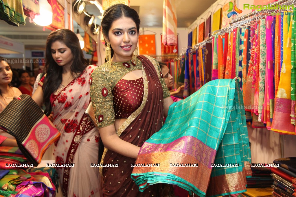 Shivani Rajashekar inaugurates Trendz Expo 2017 at Taj Krishna, Hyderabad