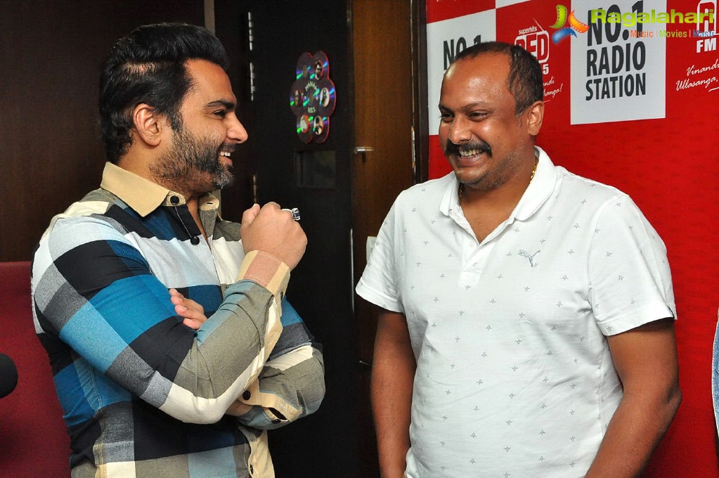 Veedevadu Song Launch at 93.5 Red FM