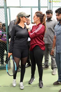 Sania Mirza Neha Dhupia Sania Mirza Tennis Academy