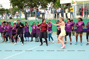 Sania Mirza Neha Dhupia Sania Mirza Tennis Academy