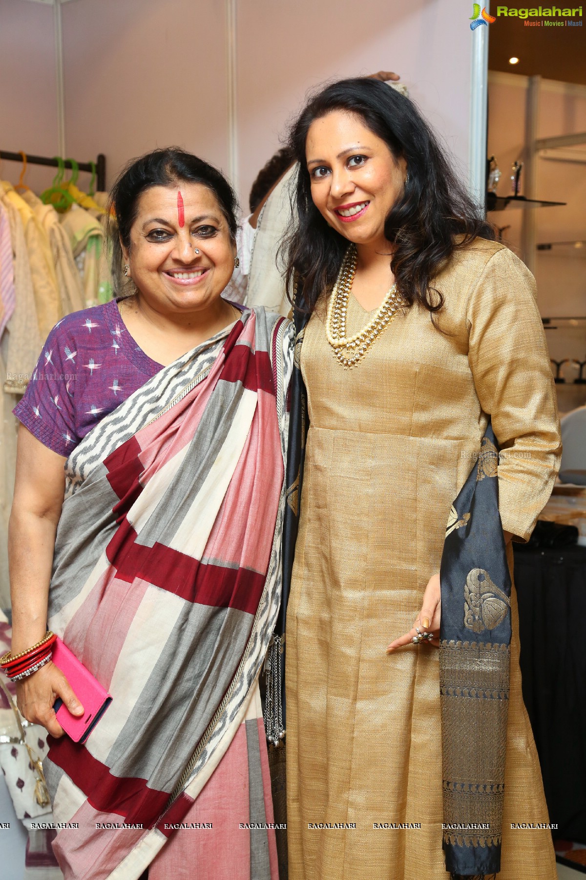 Style Session with Bollywood Stylist Esha Amin at ABsalut Style, Taj Krishna