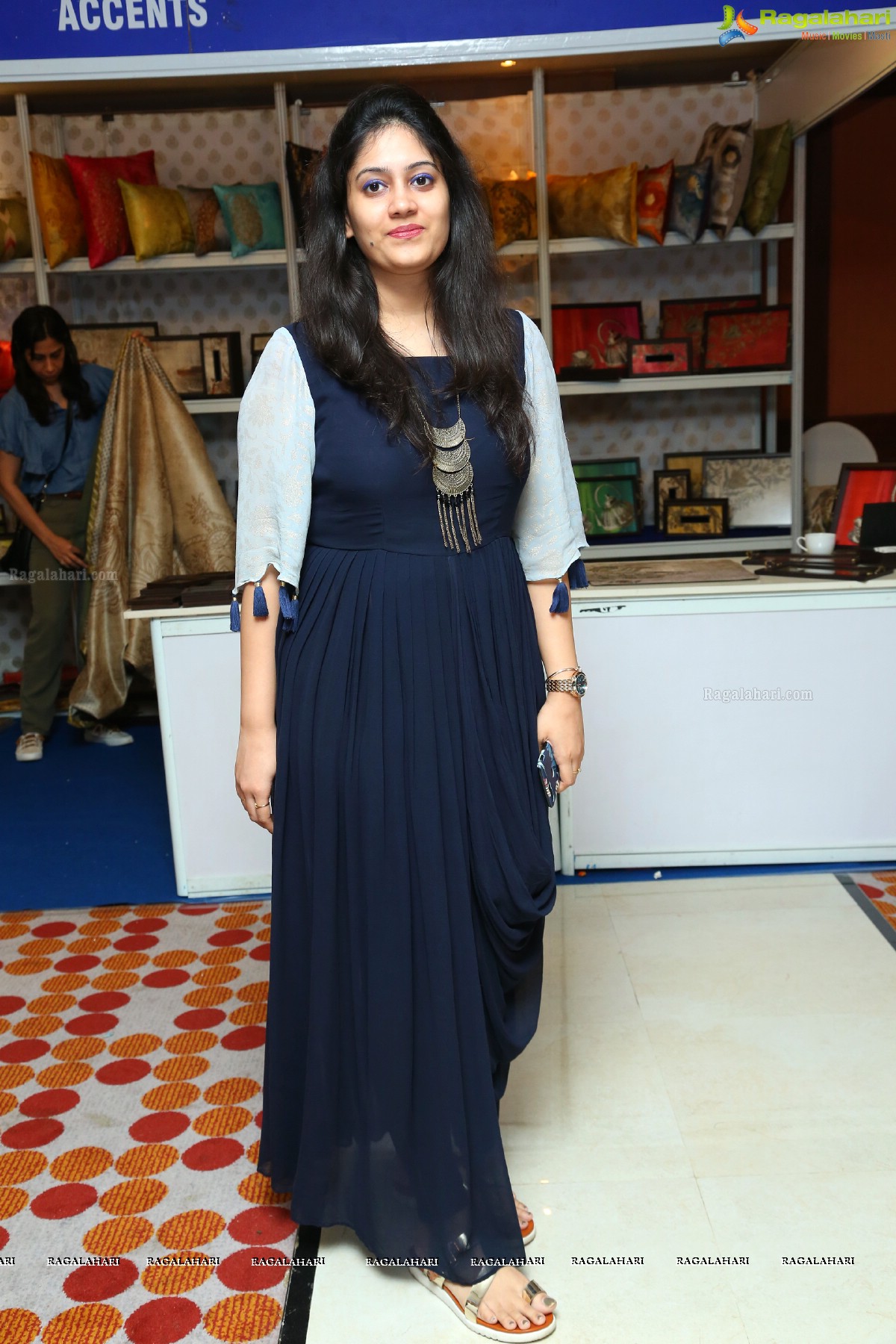 Style Session with Bollywood Stylist Esha Amin at ABsalut Style, Taj Krishna