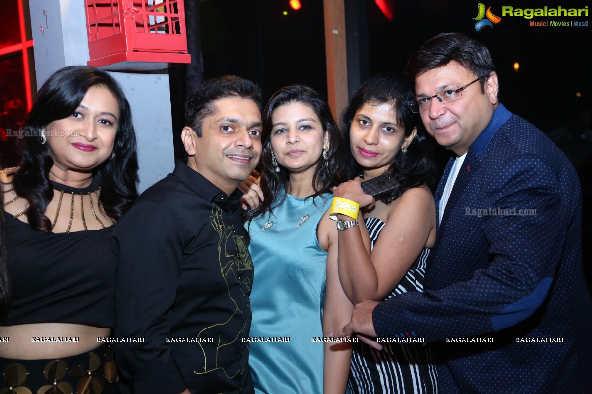 Aakanksha Kedia Tolasariya Birthday Bash 2018 at Karma