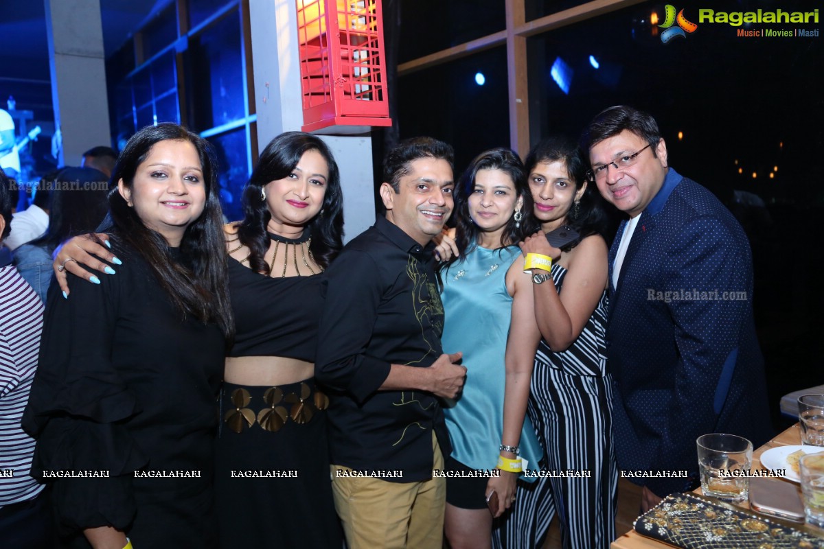 Aakanksha Kedia Tolasariya Birthday Bash 2018 at Karma