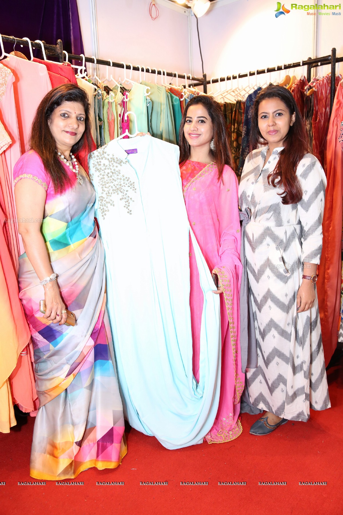 Swathi Deekshith launches Akritti Exhibition and Sale at Park Hyatt