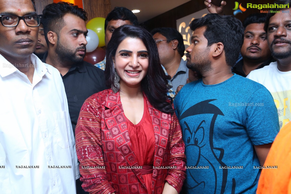 Samantha launches Bahar Cafe Multi-Cuisine Family Restaurant, Punjagutta, Hyderabad