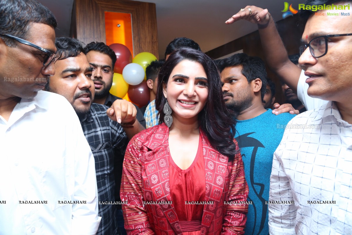 Samantha launches Bahar Cafe Multi-Cuisine Family Restaurant, Punjagutta, Hyderabad