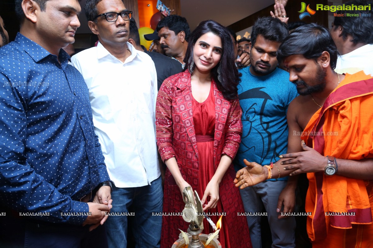 Samantha launches Bahar Cafe Multi-Cuisine Family Restaurant, Punjagutta, Hyderabad