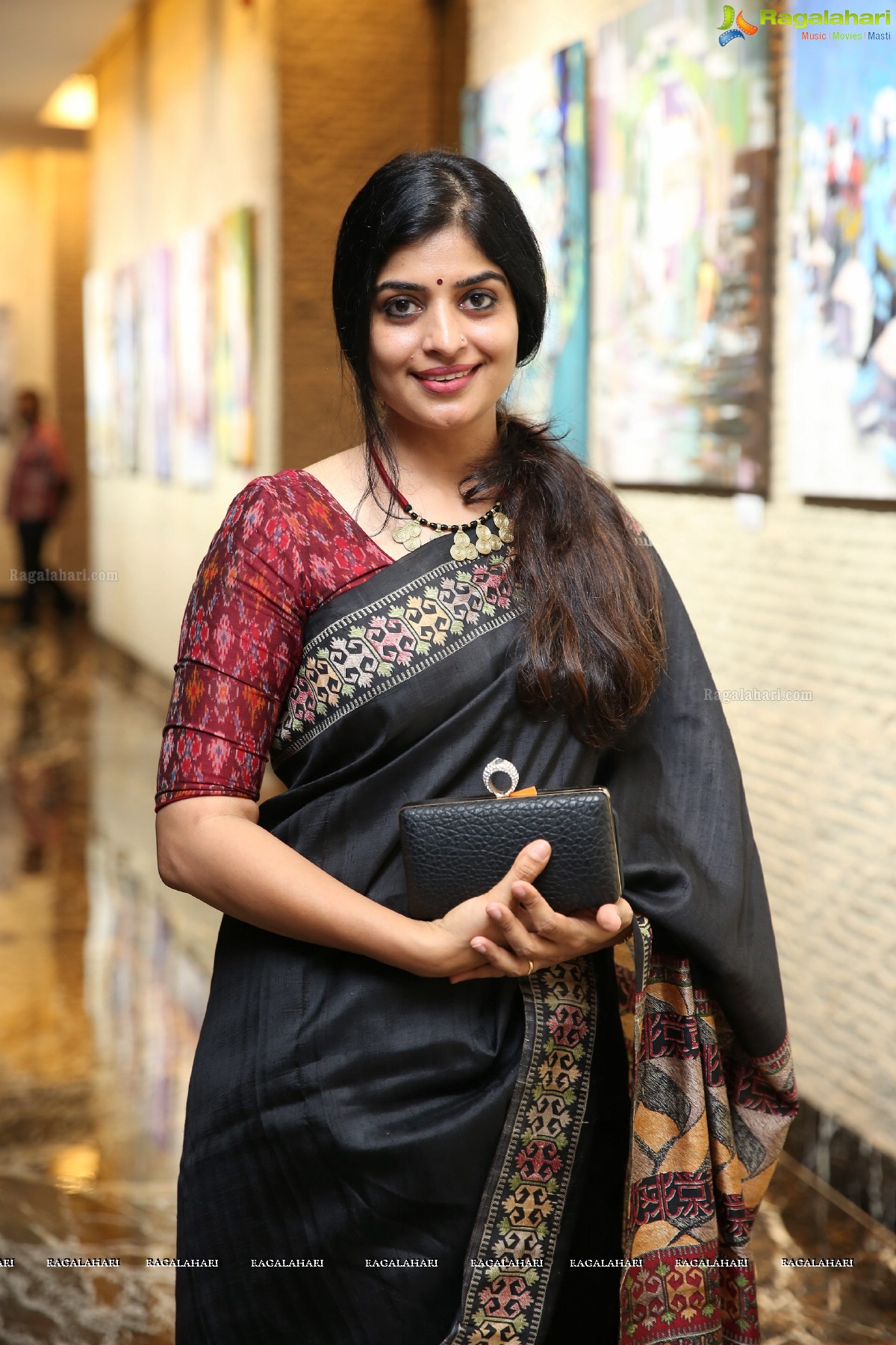 Inauguration of Transcendent - Charity Art Show at Art Walkway, Park Hyatt