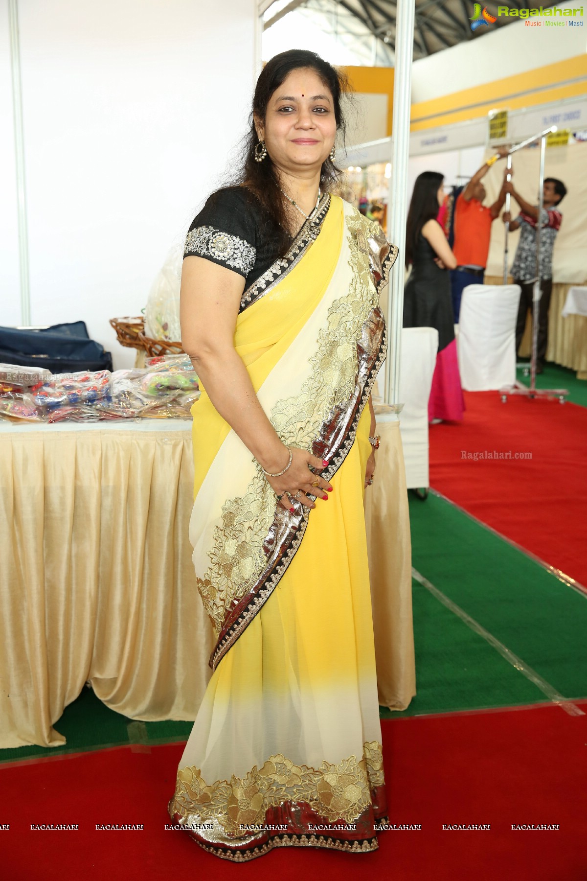 Upasana Kamineni launches Deep Mela 2018 by Deepshikha Mahila Club at HITEX