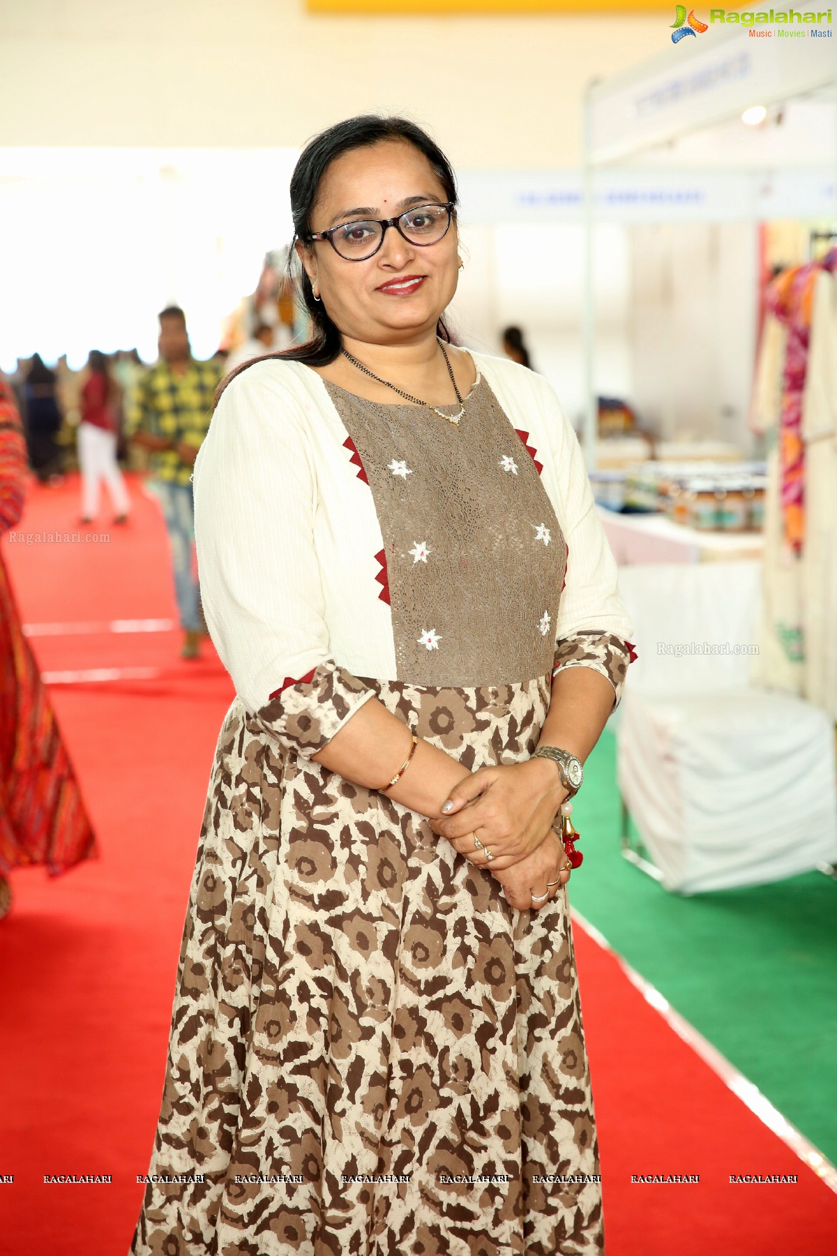 Upasana Kamineni launches Deep Mela 2018 by Deepshikha Mahila Club at HITEX