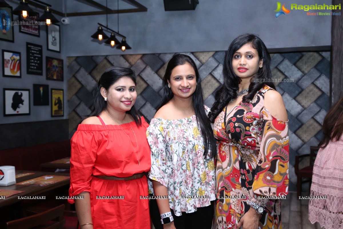 Hyderabad Divinos Ladies Club Get Together Party at Vapour Brew Pub