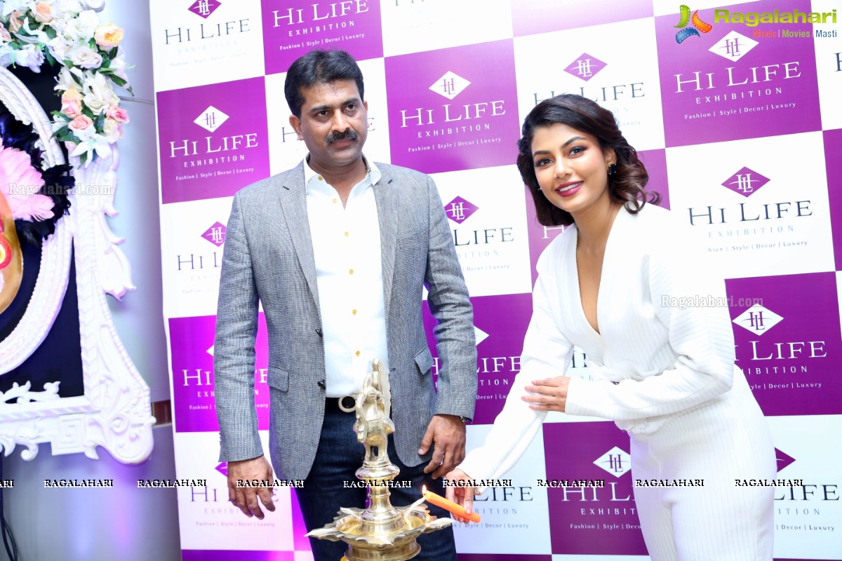 Anisha Ambrose Launches Hi-Life Luxury Fashion Exhibition at Novotel HICC